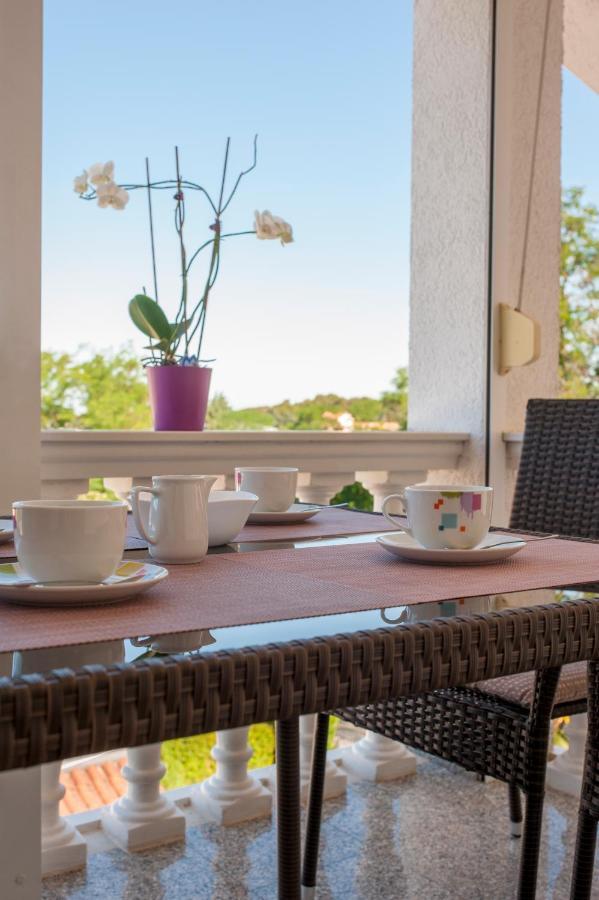 Apartments Somi بوريتش المظهر الخارجي الصورة