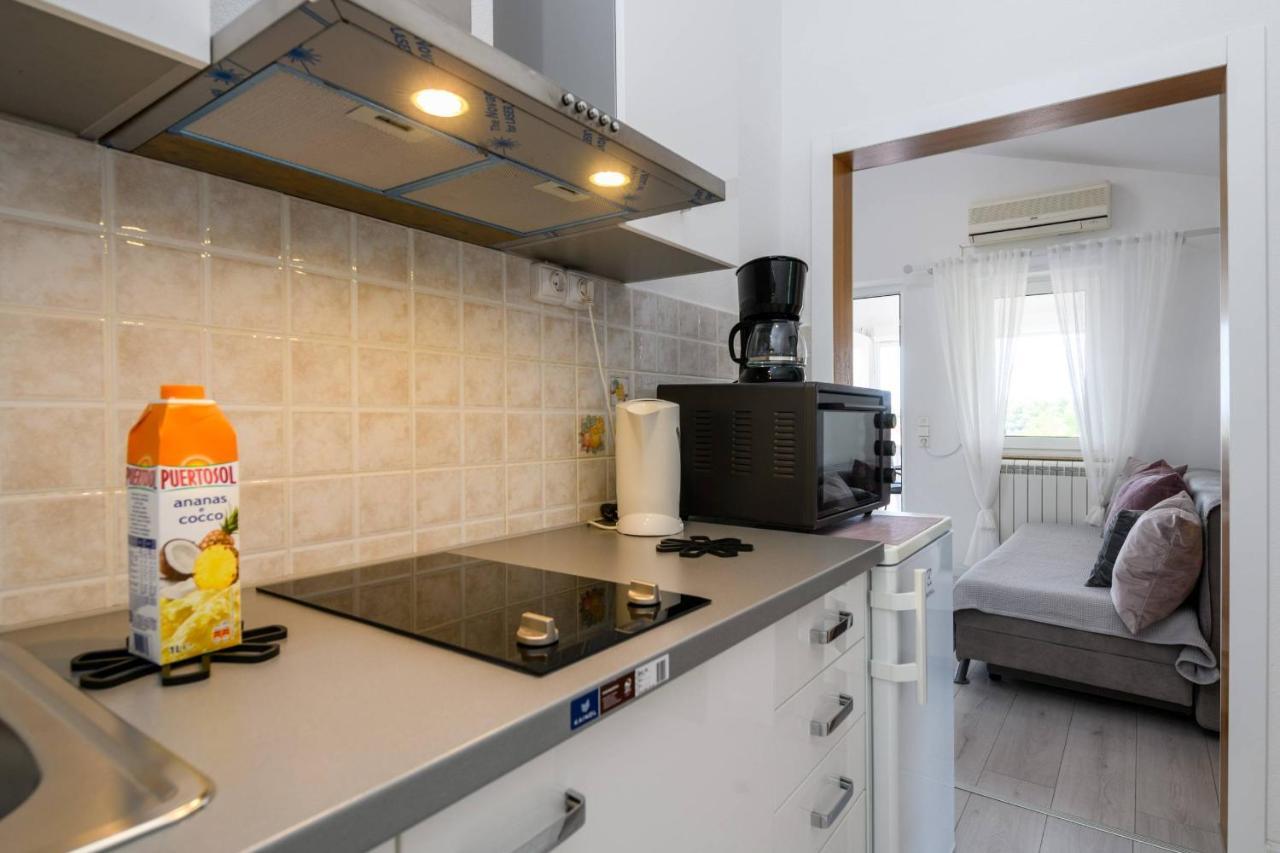Apartments Somi بوريتش المظهر الخارجي الصورة