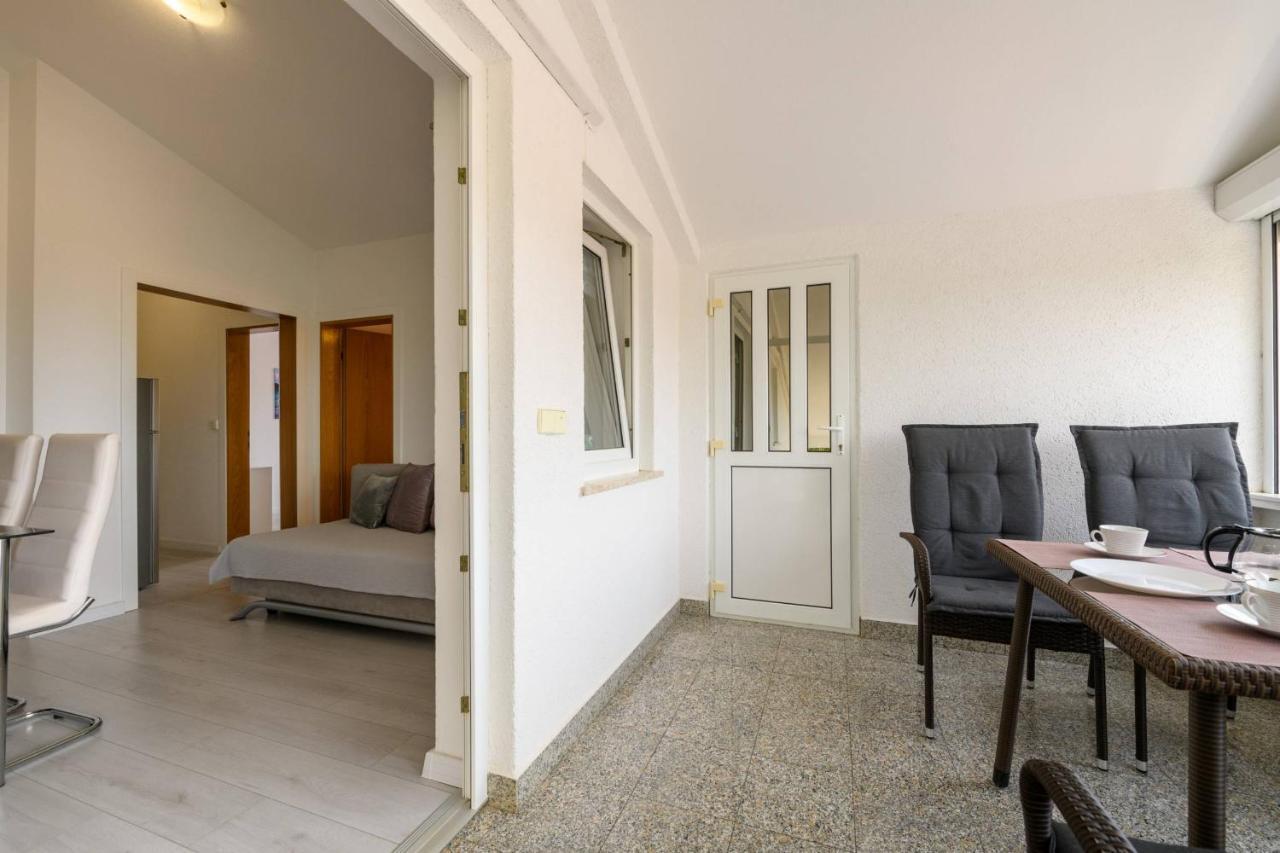 Apartments Somi بوريتش المظهر الخارجي الصورة