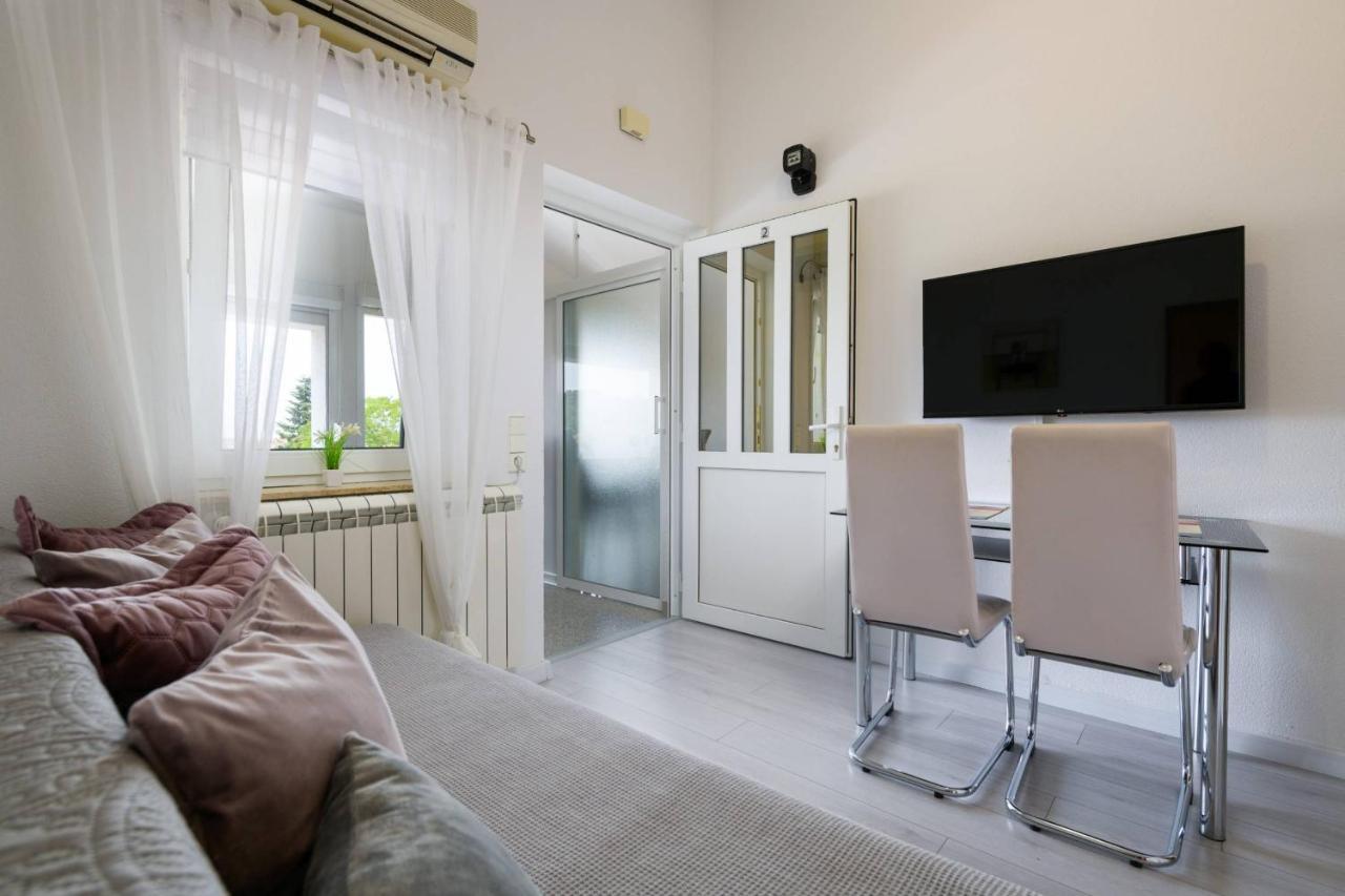Apartments Somi بوريتش المظهر الخارجي الصورة