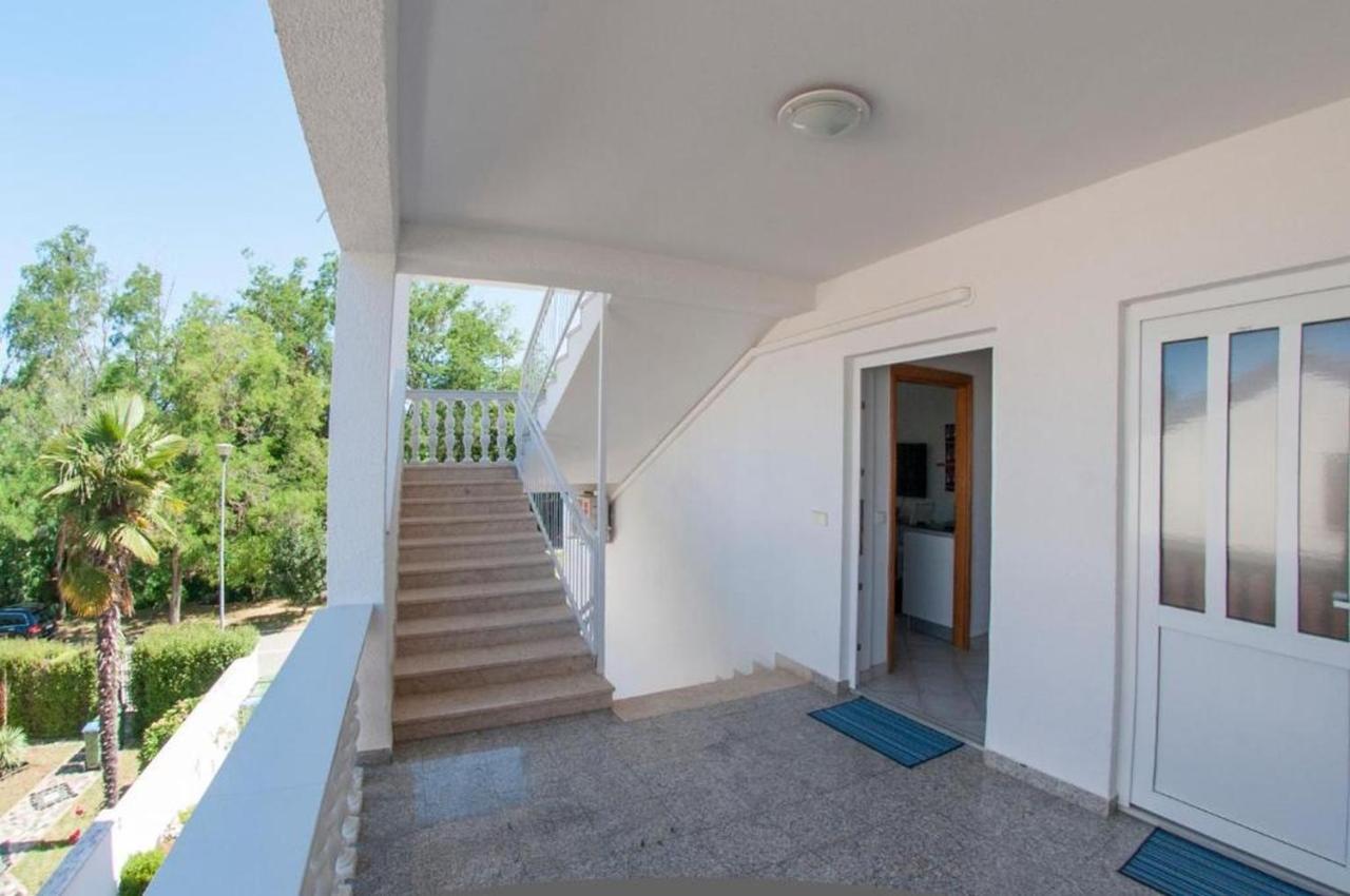 Apartments Somi بوريتش المظهر الخارجي الصورة